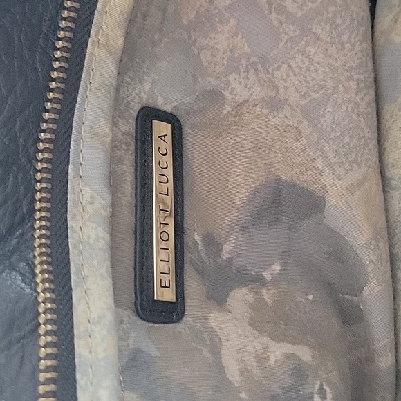 Elliott Luca Handbag - Picture 6 of 6